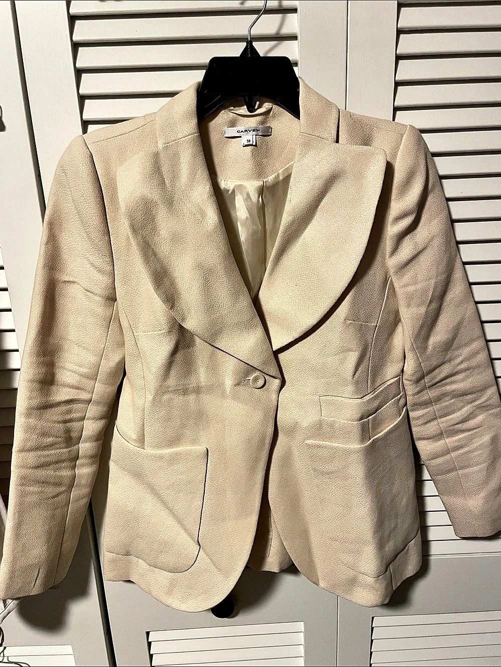 Carven Women's Beige Blazer Size 38